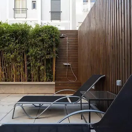 Appartement Bright T2 With 35 M2 Terrace, 2bed And 2bath And Fast Internet!